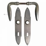 Tür Drückergarnitur alt 1920er Avantgarde spitz polygon vernickelt 8er Vk 72