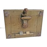 Türspion antik Türklappe Türgucker alt Messing 8x10.4cm