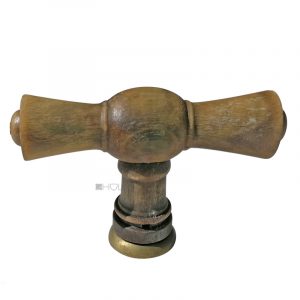 Fensterolive antik Hornolive alt mit Rosette 92mm