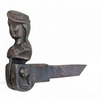 Fensterladenhalter antik Ladenmännchen Frauenbüste alt Feststeller 64x125