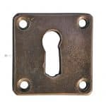 Tür Schlüsselschild Jugendstil Avantgarde alt Quadrat Messingguss 44mm