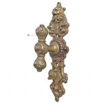 Abmessung : ca. 63 x 230 mm Griffbreite : ca. 90 mm Griff fest , nicht drehbar mit Schlüsseleinstich Messingguss