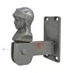 Ladenhalter antik Kämpfer Ritter Helm alt Anschraubhalter Fensterladen