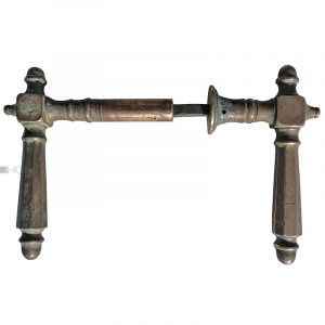 Türdrücker Kastenschloss antik Würfel alt polygon 15.7mm 8er Vk