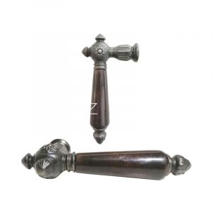 Türdrücker antik Eisen Kastenschloss Türklinke alt Kugel Blüte 8er Vk