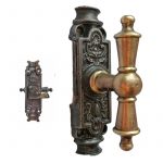 Basküle Fenstergetriebe antik Muschel alt Fensterolive Kugel Messing Reiber links