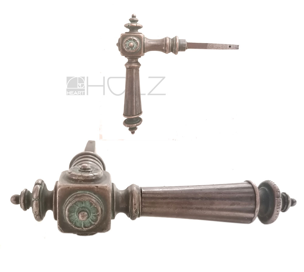 Türdrücker antik Haustür große Türklinke alt Messing Blüte Gründerzeit