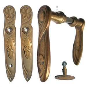 Türdrücker Jugendstil floral prächtig Langschild alt Klee Garnitur