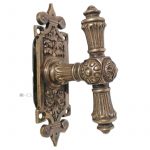 Basküle Fenstergetrieben antik Fenstergriff Würfel Blüte Zapfen alt prächtig