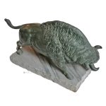 Bison Bleiguss Wisent Stier Skulptur auf Marmor 37cm 8,4kg