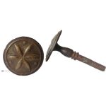 Türknauf antik Schrank Tür Fenster alt Blüte 45mm