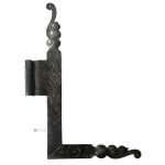 Fensterwinkel Fensterband antik Stahl hand ziseliert graviert alt links 8er Dorn 25cm