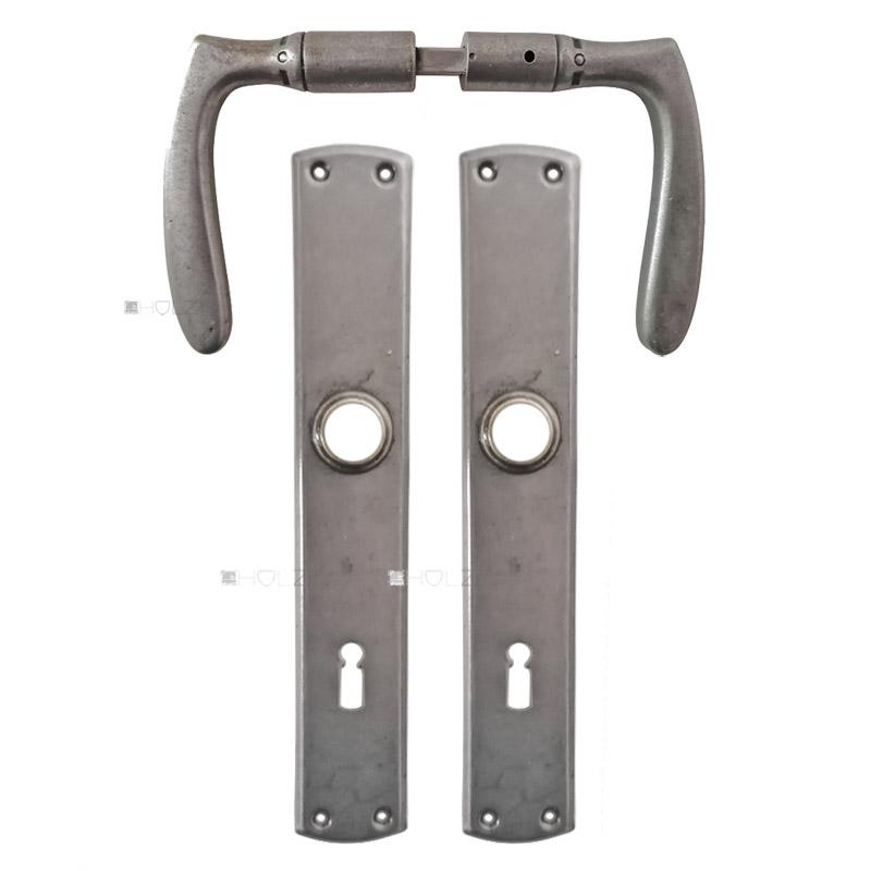 Drückergarnitur 1920er Eisen Türklinken halbrund 8er Vk 72 Drückergarnitur 1920er Eisen Türklinken halbrund 8er Vk 72