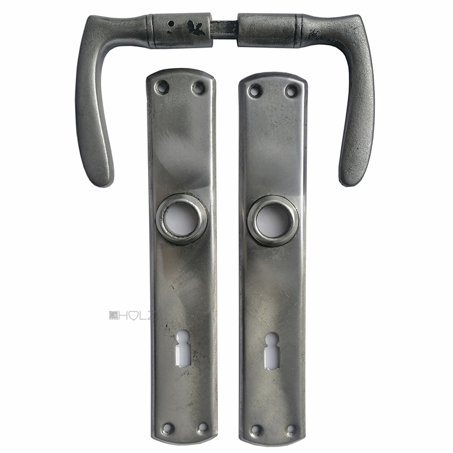 Drückergarnitur 1920er Eisen Banane Türklinken halbrund 41x230mm 8er Vk 72 Drückergarnitur 1920er Eisen Banane Türklinken halbrund 41x230mm 8er Vk 72